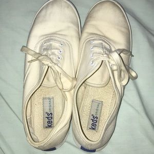 Original lace up keds